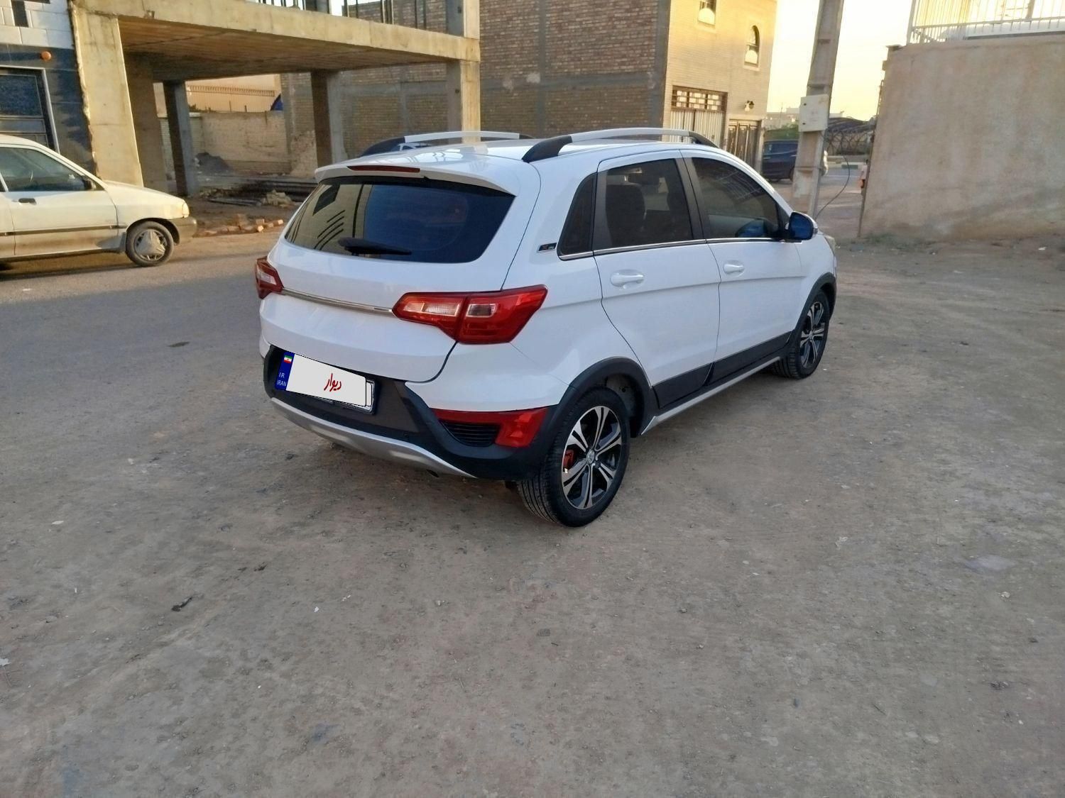 بایک X25 اتوماتیک، مدل ۱۳۹۸|خودرو سواری و وانت|تهران, افسریه|دیوار