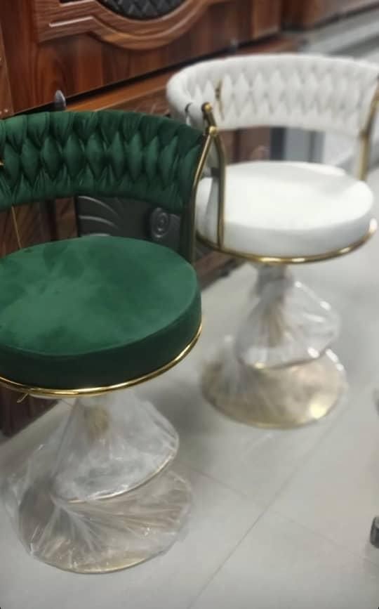 انواع آینه لایت میزناخن دکور آرایشگاه صندلی مردانه|آرایشگاه و سالن‌های زیبایی|تهران, شهرک ابوذر|دیوار