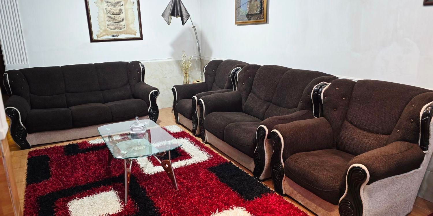 مبل ۷ نفره راحتی با پارچه ترک در حد نو|مبلمان خانگی و میز عسلی|بندر ماهشهر, |دیوار