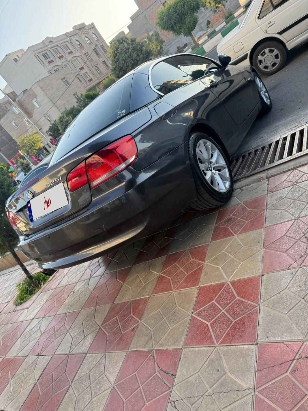 بی‌ام‌و سری 3 کروک 325i، مدل ۲۰۰۹|خودرو سواری و وانت|کرج, مهرشهر - فاز ۳|دیوار