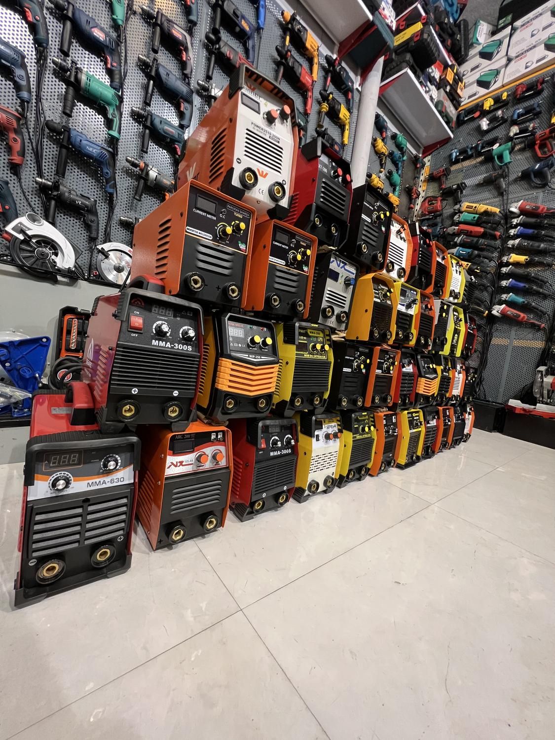 موتور جوش اینورتری کم مصرف|ماشینآلات صنعتی|مشهد, هنرور|دیوار