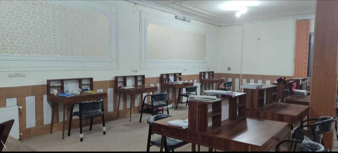 سالن مطالعه (پانسیون) نوین|خدمات آموزشی|زاهدان, |دیوار