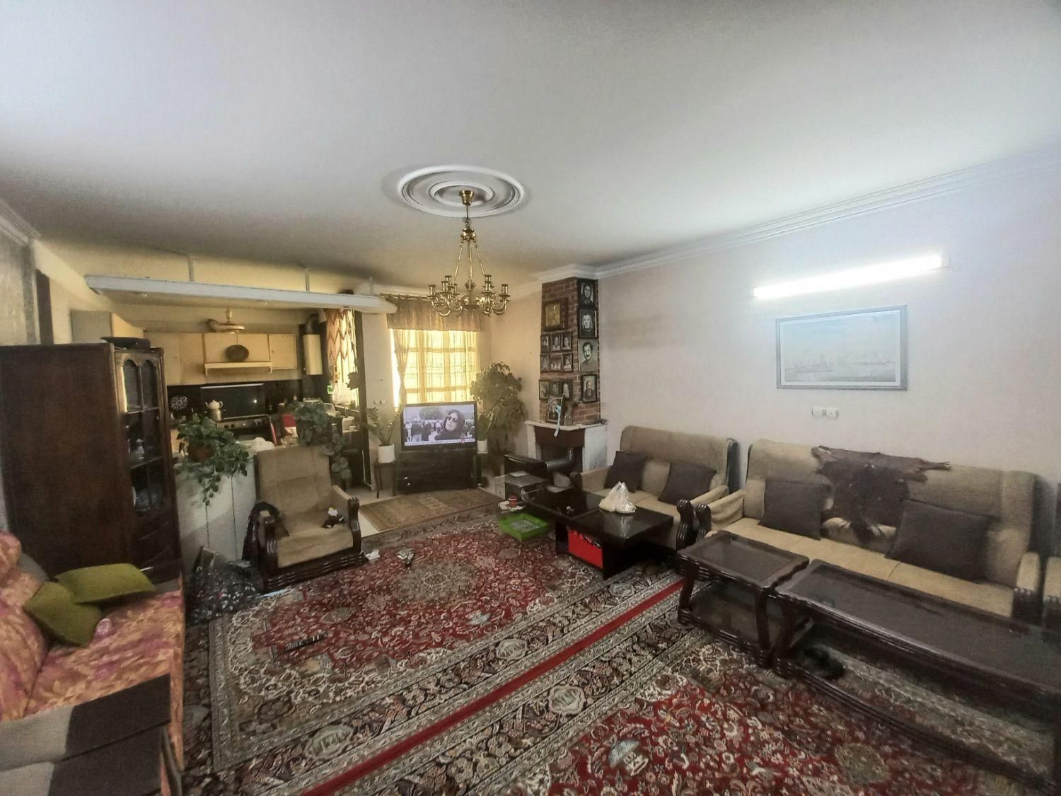 ۷۳ متر آپارتمان پارکینگ دار // تاپ لوکیشن / Iman|فروش آپارتمان|ری, سرتخت|دیوار