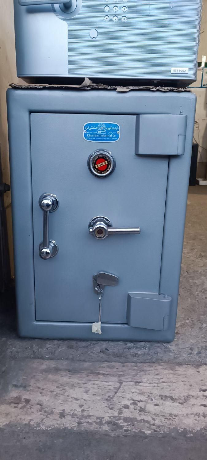 گاوصندوق خریداریم،Sکاوه،مزایده دربسته و غیره صندوق|ابزارآلات|تهران, آرژانتین|دیوار