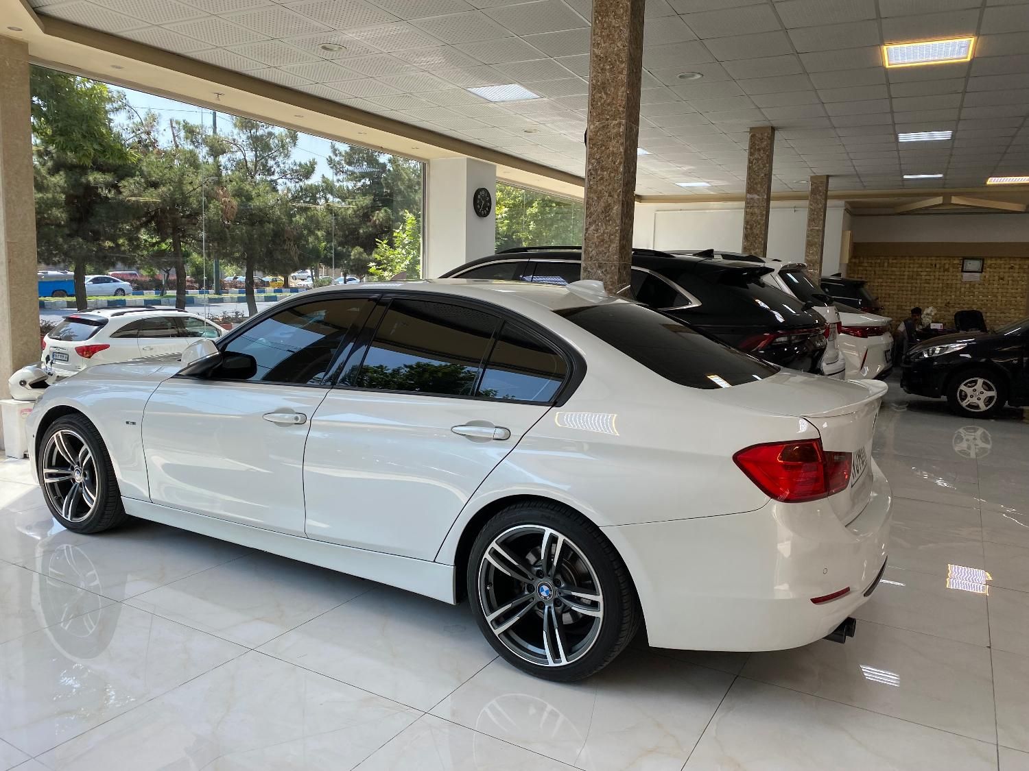 Bmw 328i 2013|خودرو سواری و وانت|تهران, فرمانیه|دیوار