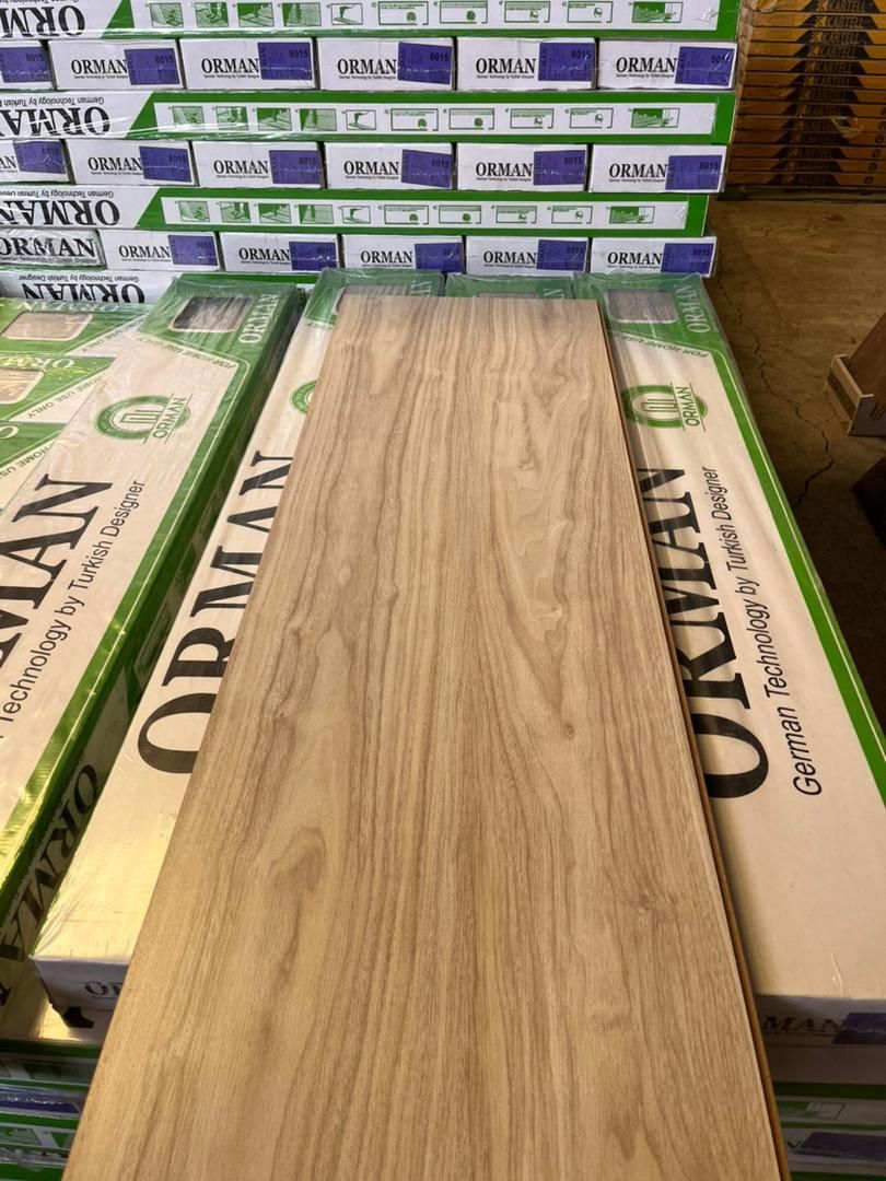 انبارمرکزی پارکت ترکیه کاغذ دیواری کناف ترموگچبری|خدمات پیشه و مهارت|تبریز, |دیوار