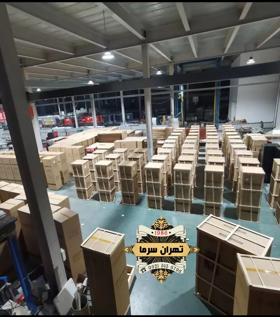 یخچال ایستاده wood چوبی ویترینی کافی شاپ|کافی‌شاپ و رستوران|مشهد, فدک|دیوار