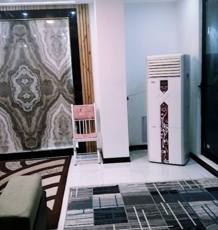 اجاره ویلا و سوئیت باغبهادران باغ بادران|اجارهٔ کوتاه‌مدت ویلا و باغ|لنجان, |دیوار