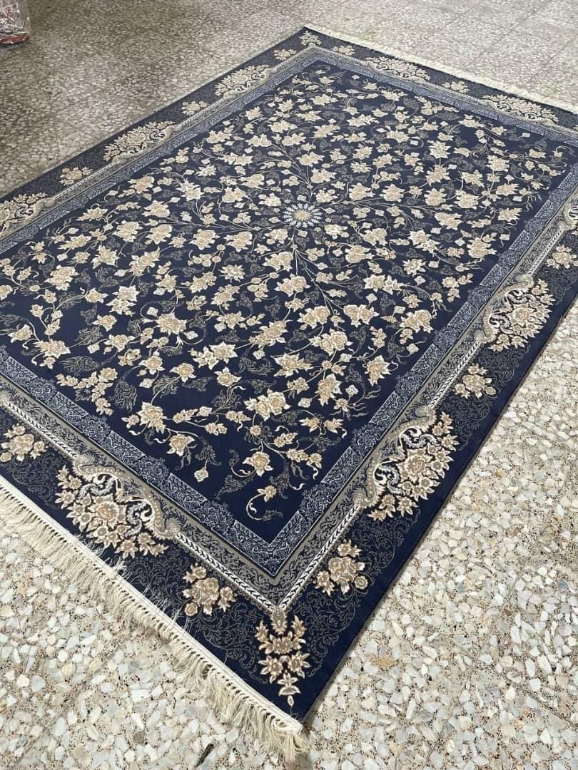 فرش // ۷۰۰شانه وینتچ|فرش|بندرعباس, |دیوار