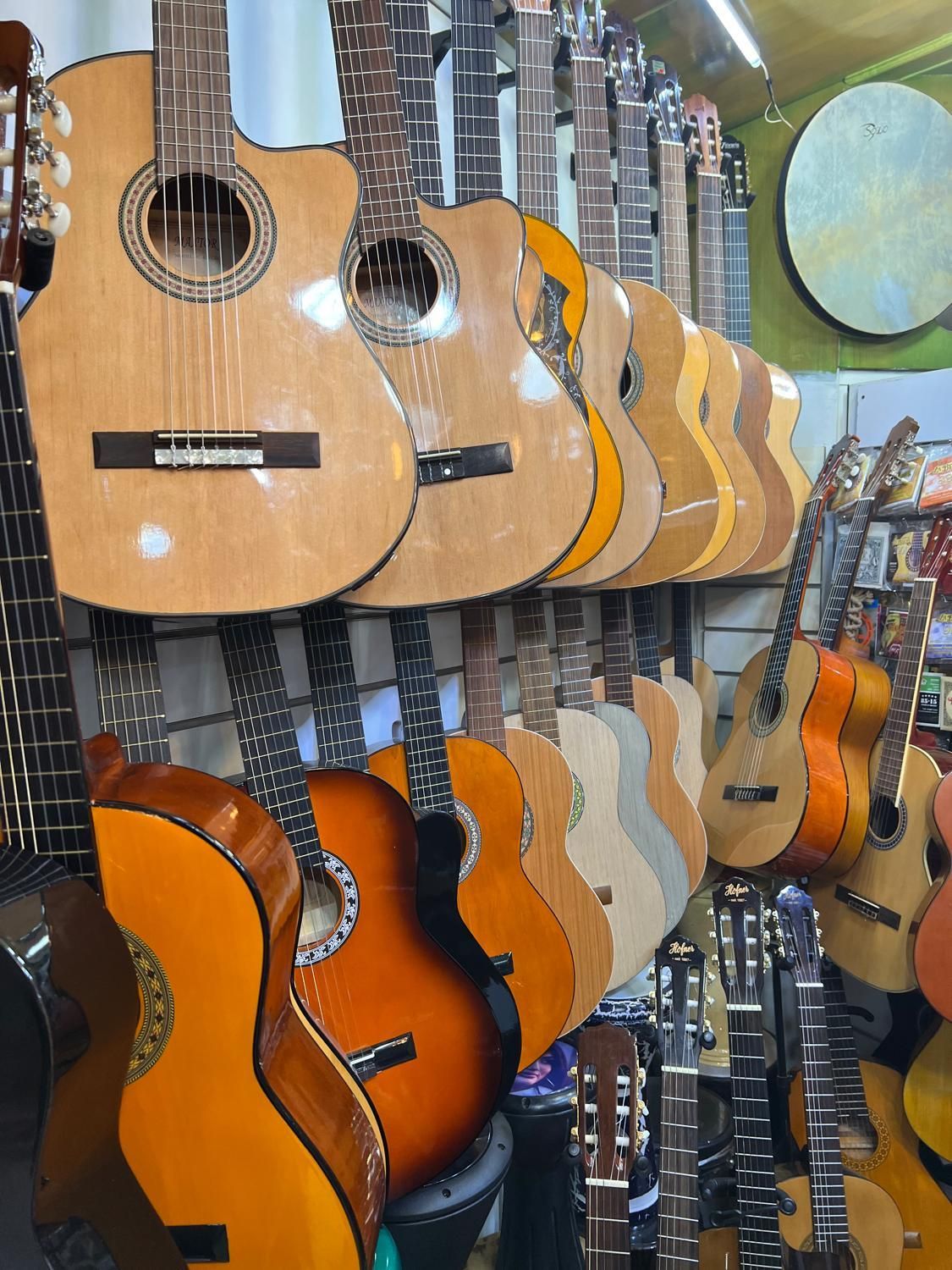 گیتار الحمرا اورجینال|گیتار، بیس، امپلیفایر|اهواز, نادری|دیوار