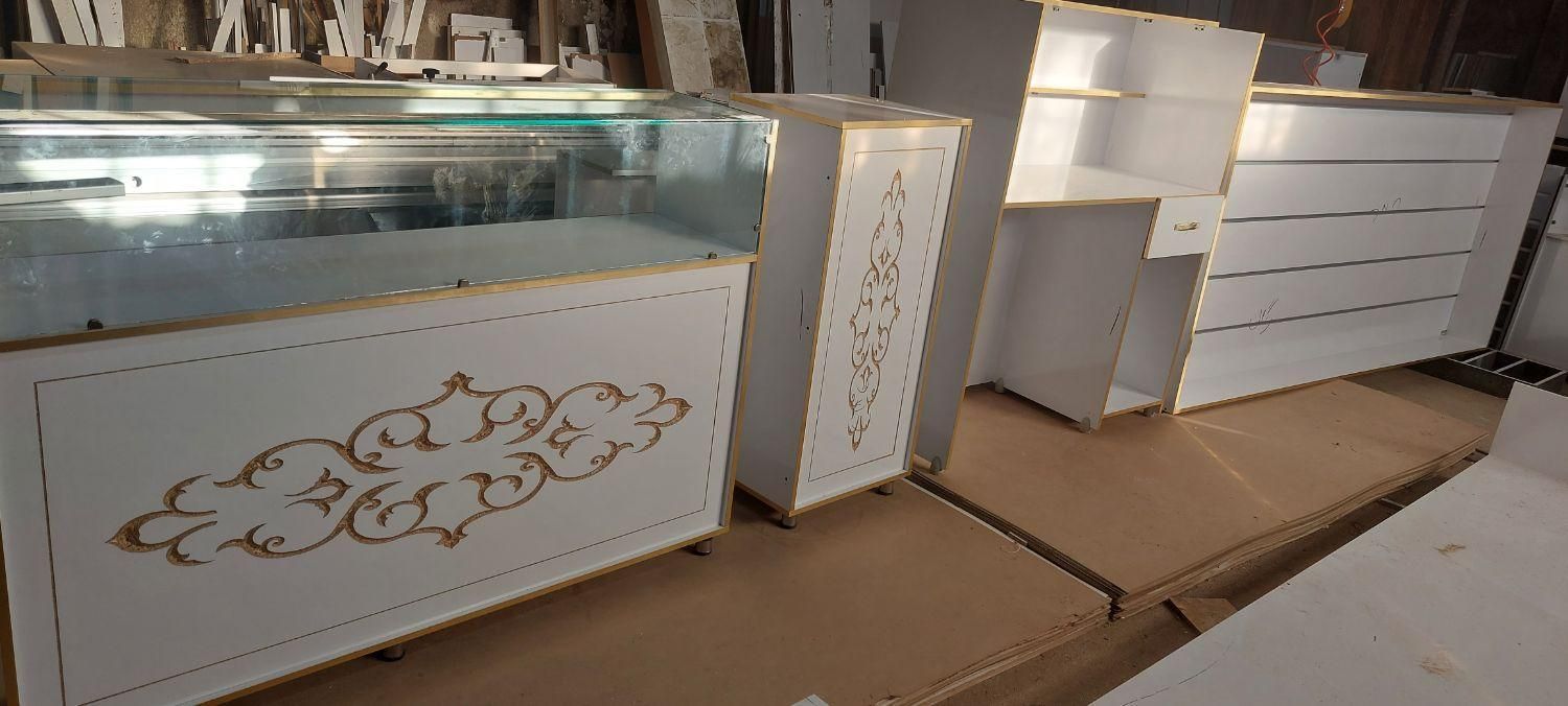 دکور مغازه قفسه رگال طبقه ویترین پاچال کانتر|فروشگاه و مغازه|مشهد, نوید|دیوار