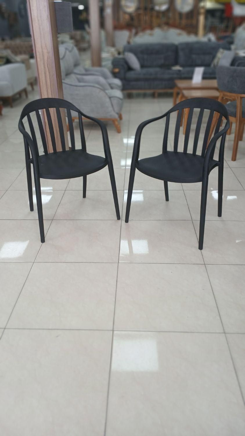 صندلی پلاستیکی/فایبر ویگوو/کافه|میز و صندلی غذاخوری|کرج, شهرک سهرابیه|دیوار