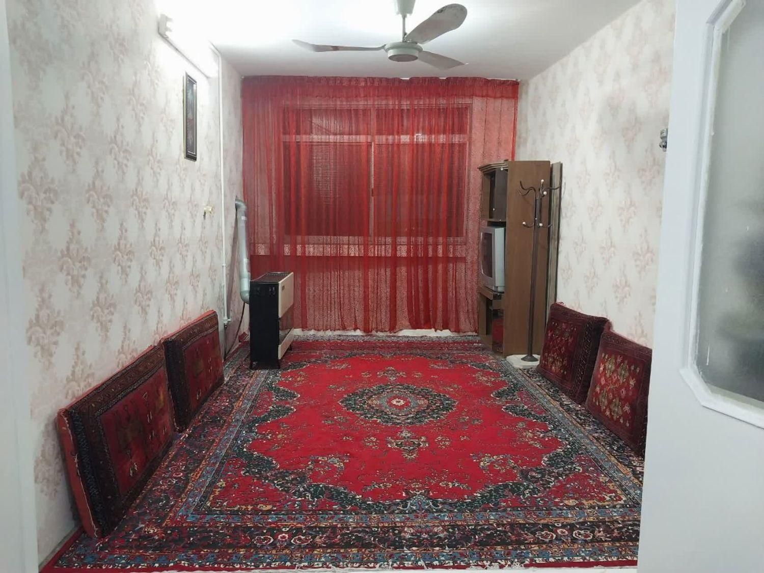 سوئیت آپارتمان بزرگ نزدیک حرم|اجارهٔ کوتاهمدت آپارتمان و سوئیت|مشهد, جوادیه|دیوار