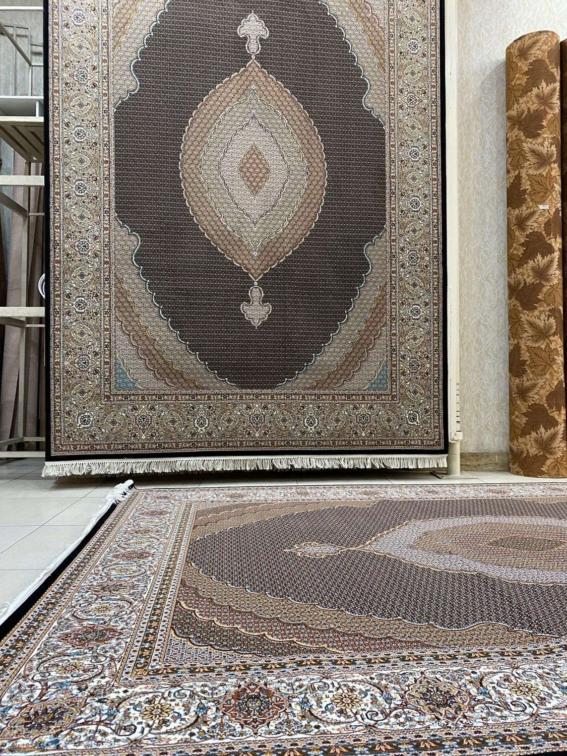 فرش ۶متر ماهی خوی ۱۰۰۰ (قالی تارا) نمایندگی تبریز|فرش|تبریز, |دیوار