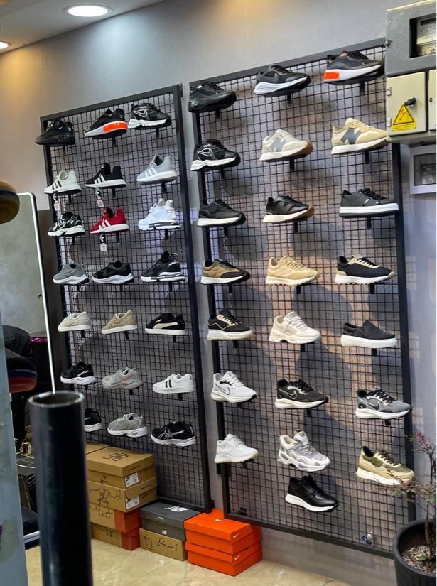 توری رگال کفش دیواری مانکن خودایستا|فروشگاه و مغازه|تهران, نعمت‌آباد|دیوار