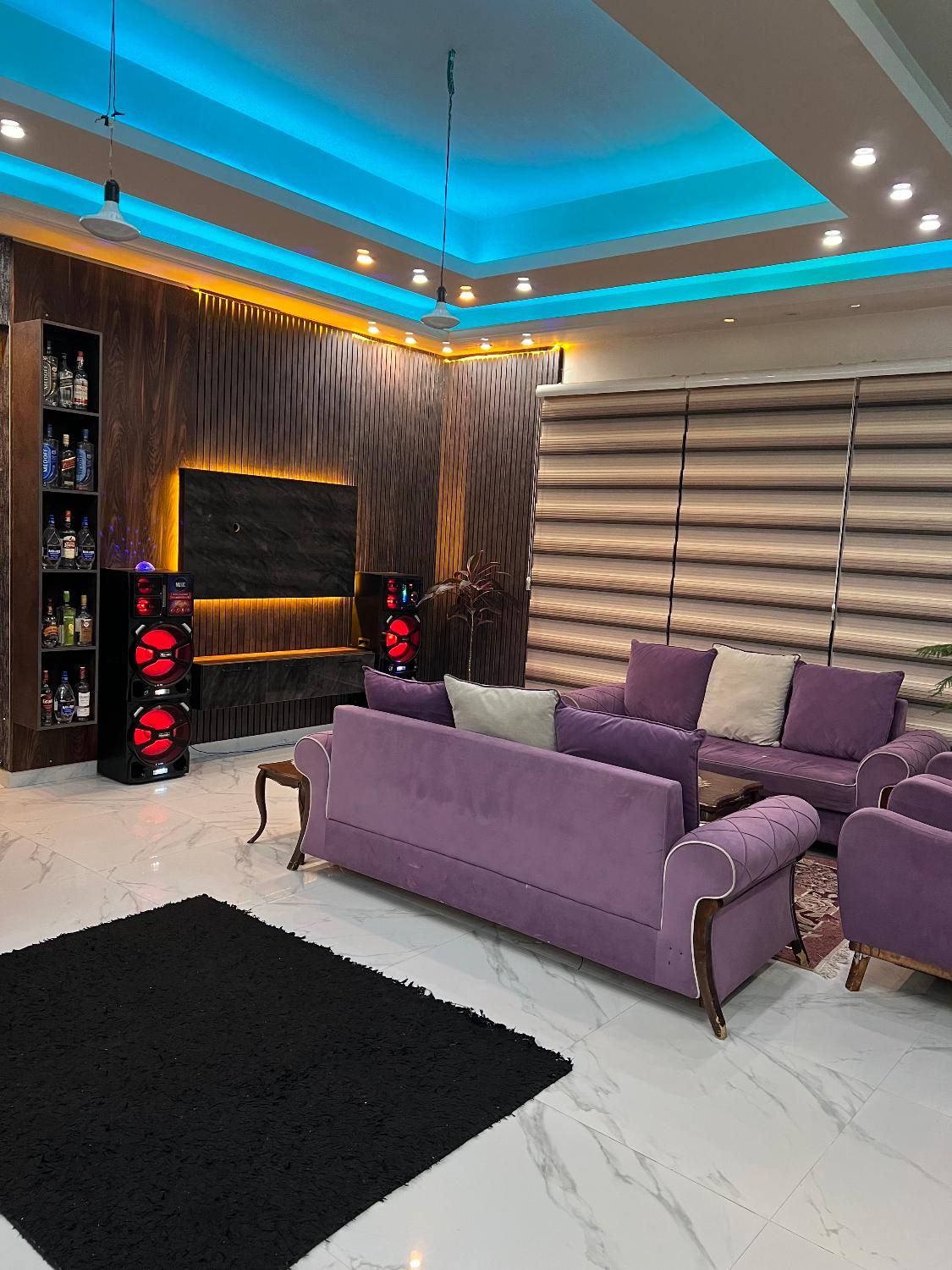 اجاره ویلا شیک و لوکس تبریز باسمنج جاده هروی|اجارهٔ کوتاه‌مدت ویلا و باغ|تبریز, |دیوار