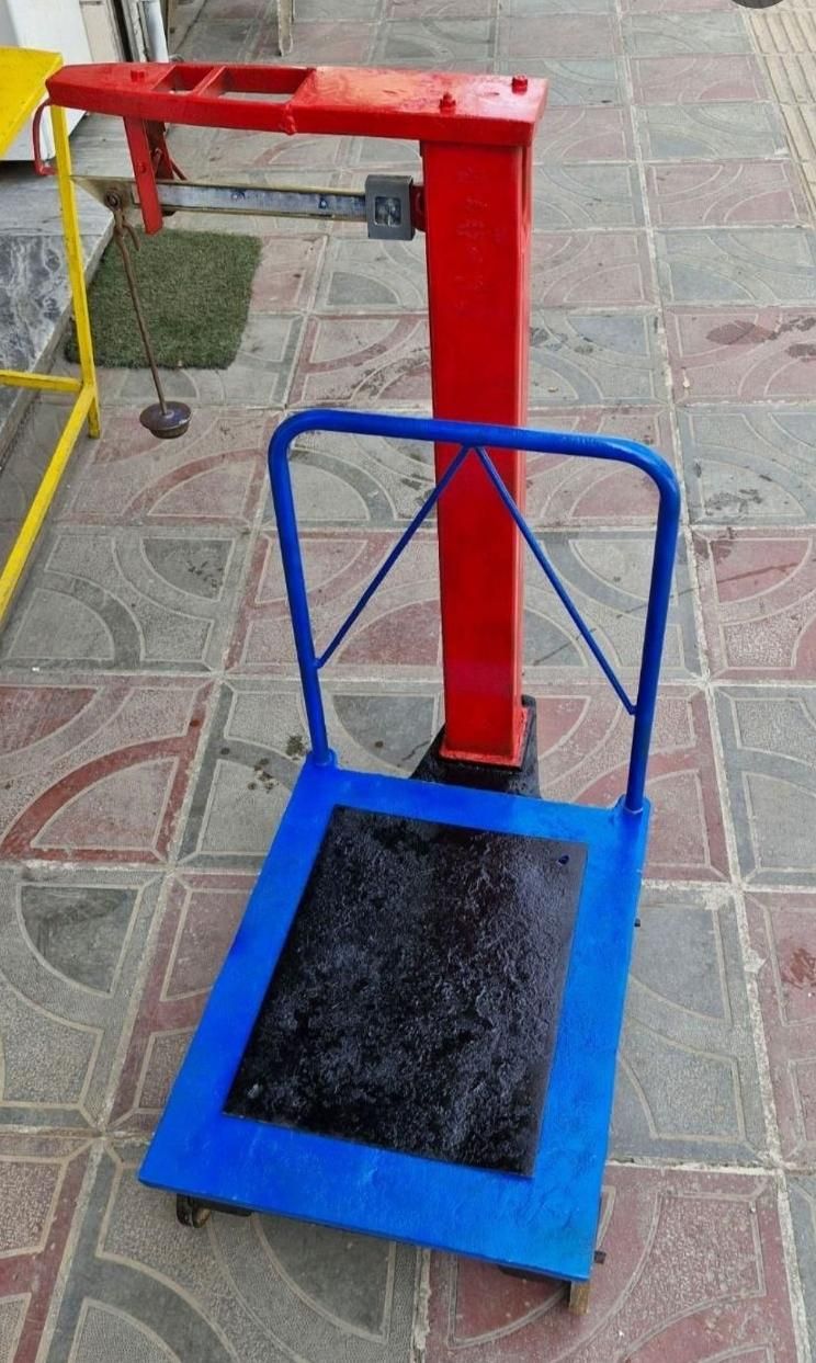 باسکول سنگی  ترازو محک  یخچال قصابی چرخ گوشت|فروشگاه و مغازه|بروجرد, |دیوار