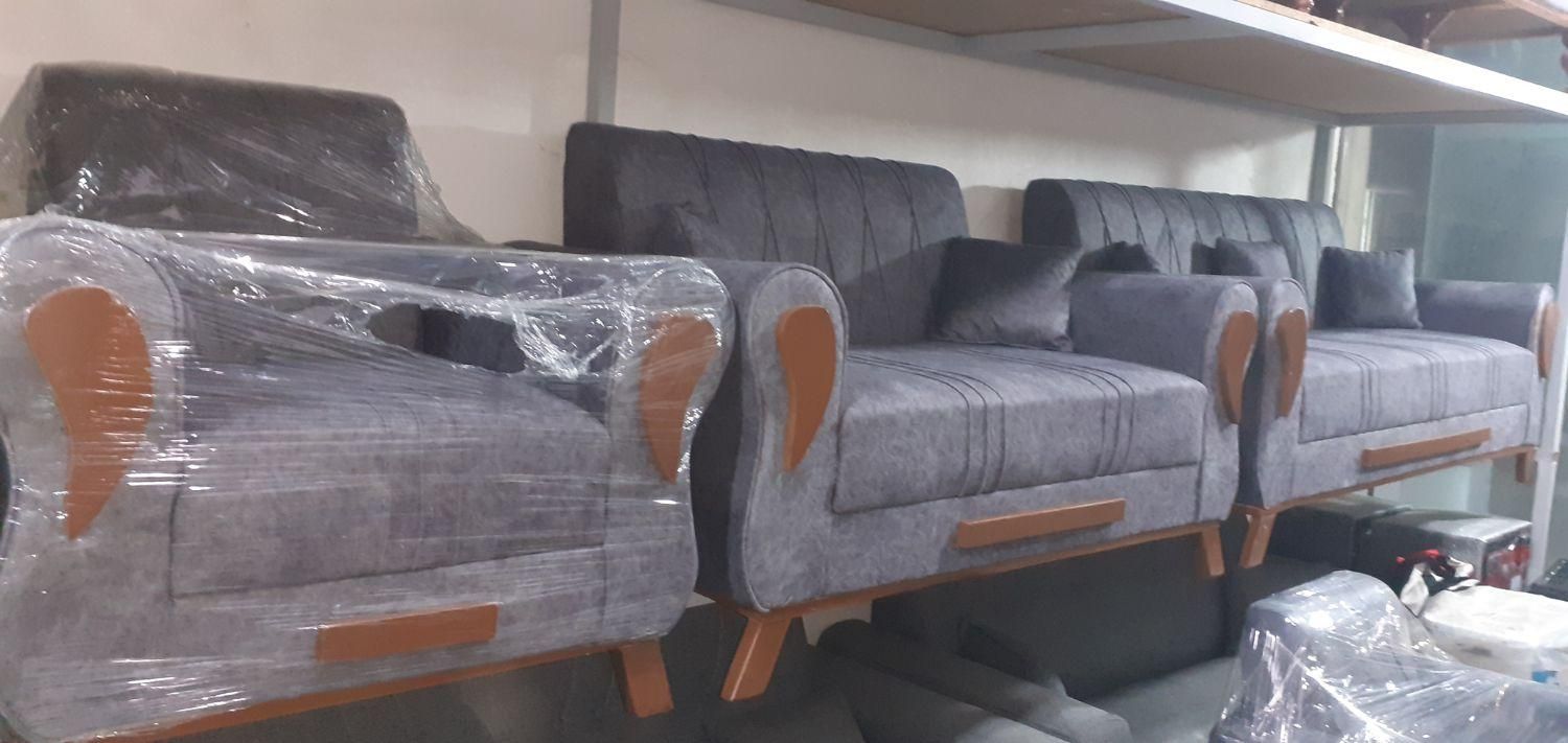 مبل راحتی(نو)|مبلمان خانگی و میز عسلی|سبزوار, طبرسی (جعفرآباد)|دیوار