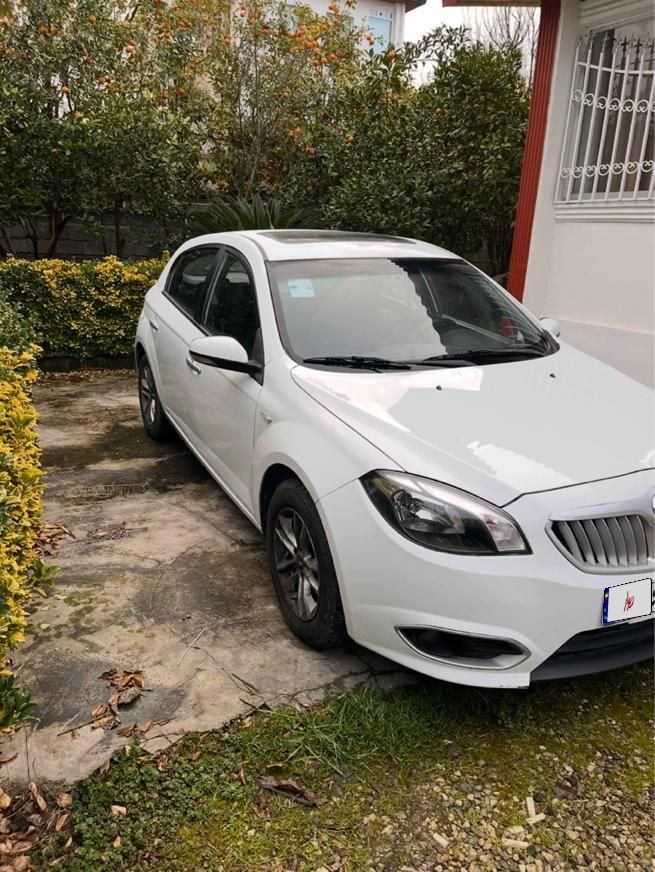 برلیانس H320 اتوماتیک 1500cc، مدل ۱۳۹۶|خودرو سواری و وانت|تهران, شهرک نفت (منطقه ۱)|دیوار