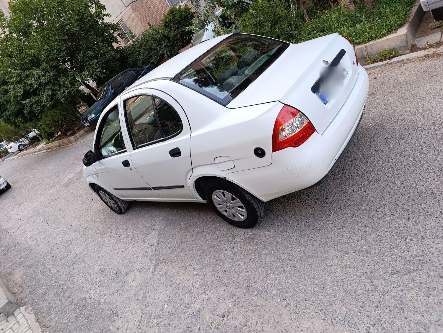 تیبا صندوقدار مدل۹۹ دوگانه کم کارکرد|خودرو سواری و وانت|تهران, تهران‌سر|دیوار