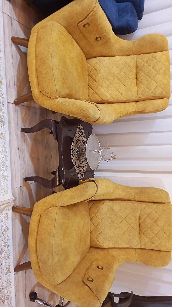 مبل همراه میزو ۲تا عسلی|مبلمان خانگی و میز عسلی|ماهدشت, |دیوار