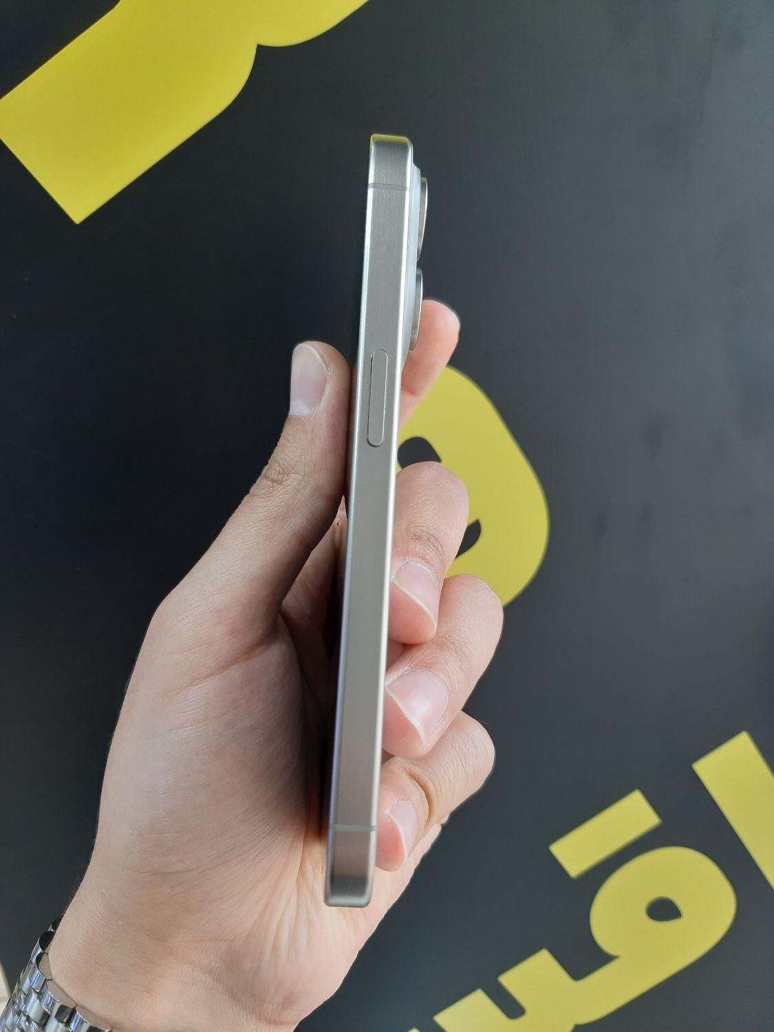 اپل iPhone 15 Pro با حافظهٔ ۲۵۶ گیگابایت|موبایل|کرج, برغان|دیوار