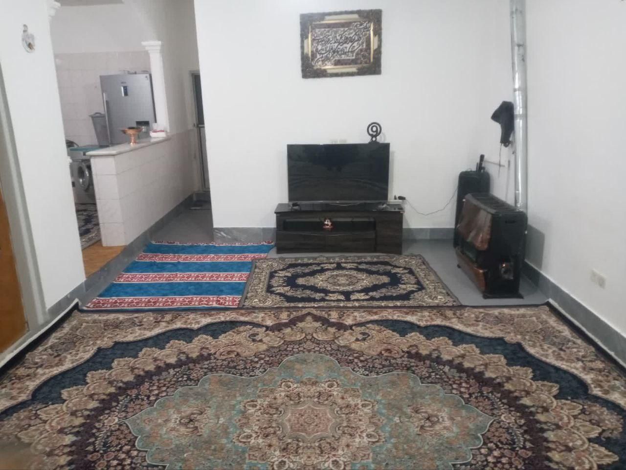منزل 2 طبقه 3 واحدی دوبر کافه خندان(پرداخت شرایطی)|فروش خانه و ویلا|کاشان, شهرک انقلاب|دیوار