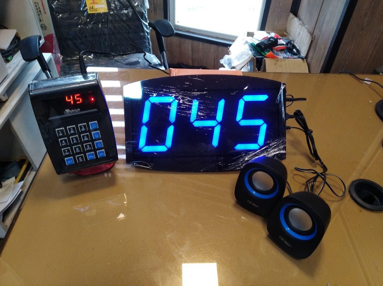 دستگاه فراخوان مشتری و اعلام شماره و نوبت رنگ آبی|کافیشاپ و رستوران|تهران, ایرانشهر|دیوار