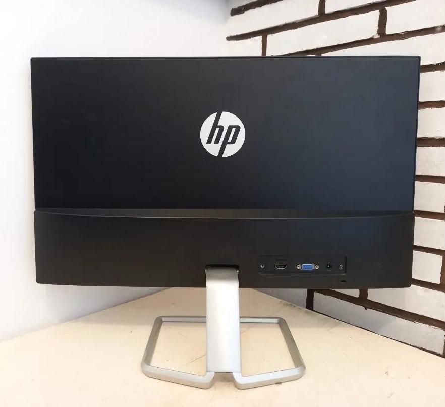 مانیتور ۲۴ اینچ HP|قطعات و لوازم جانبی رایانه|بندرعباس, |دیوار