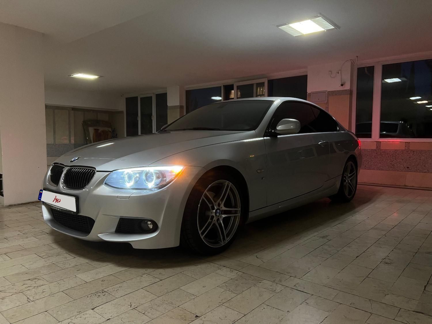 Bmw 320 LCI مدل ۲۰۱۲|خودرو سواری و وانت|تهران, ولنجک|دیوار