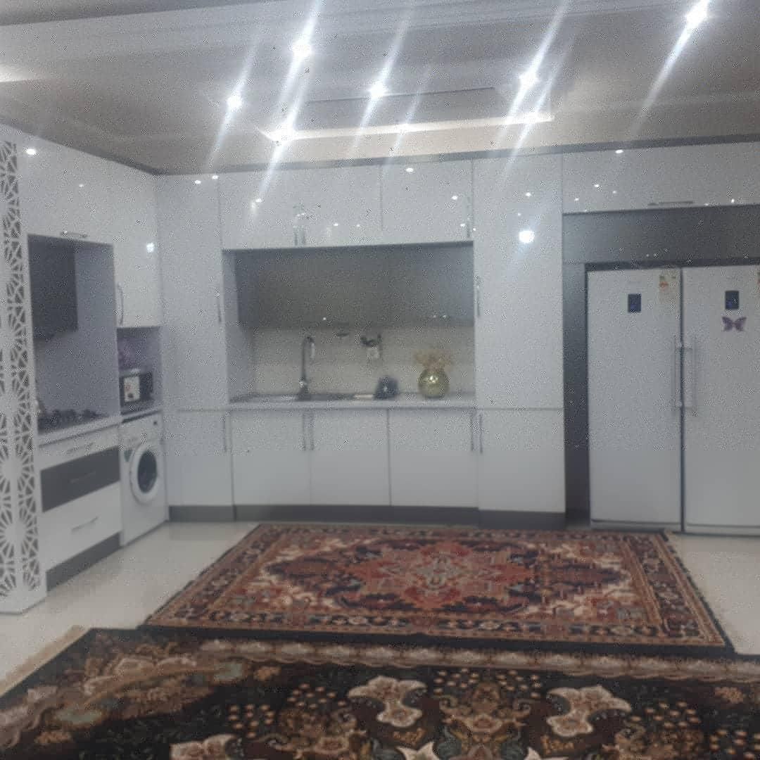 نئوکلاسیک انزو  پلی اورتان تمام فلزی قیمت مناسب|مصالح و تجهیزات ساختمان|خرم‌آباد, |دیوار