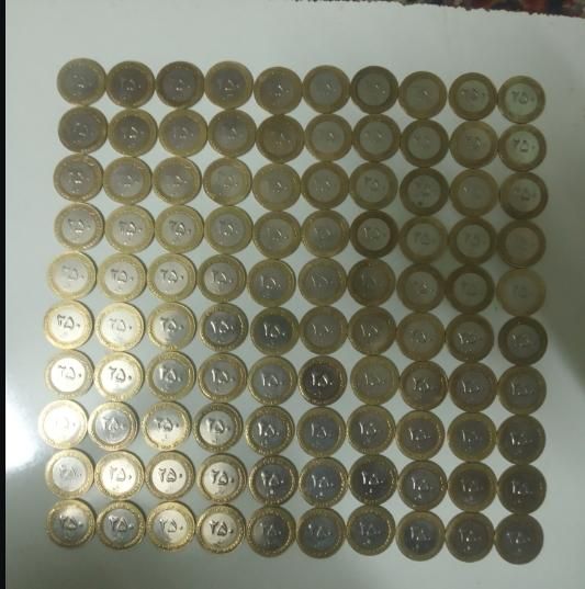 100عددسکه25تومانی دو رنگ سال1381و1382|کلکسیون سکه، تمبر، اسکناس|خرم‌آباد, |دیوار