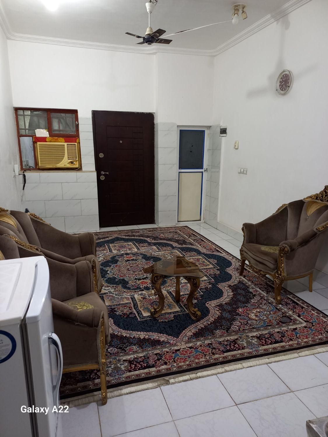 اجاره سوییت ۶۵ متری یک خوابه حیاط دار با پارکینگ|اجارهٔ کوتاه‌مدت آپارتمان و سوئیت|بندرعباس, |دیوار