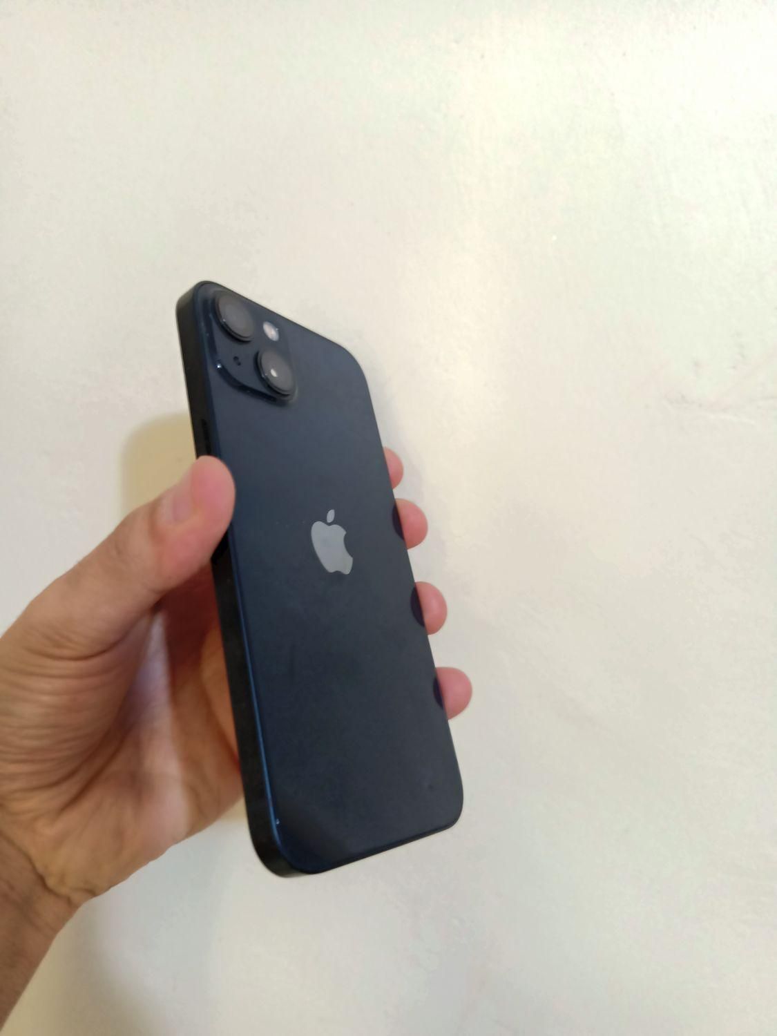 اپل iPhone 13 با حافظهٔ ۱۲۸ گیگابایت|موبایل|تهران, سبلان|دیوار