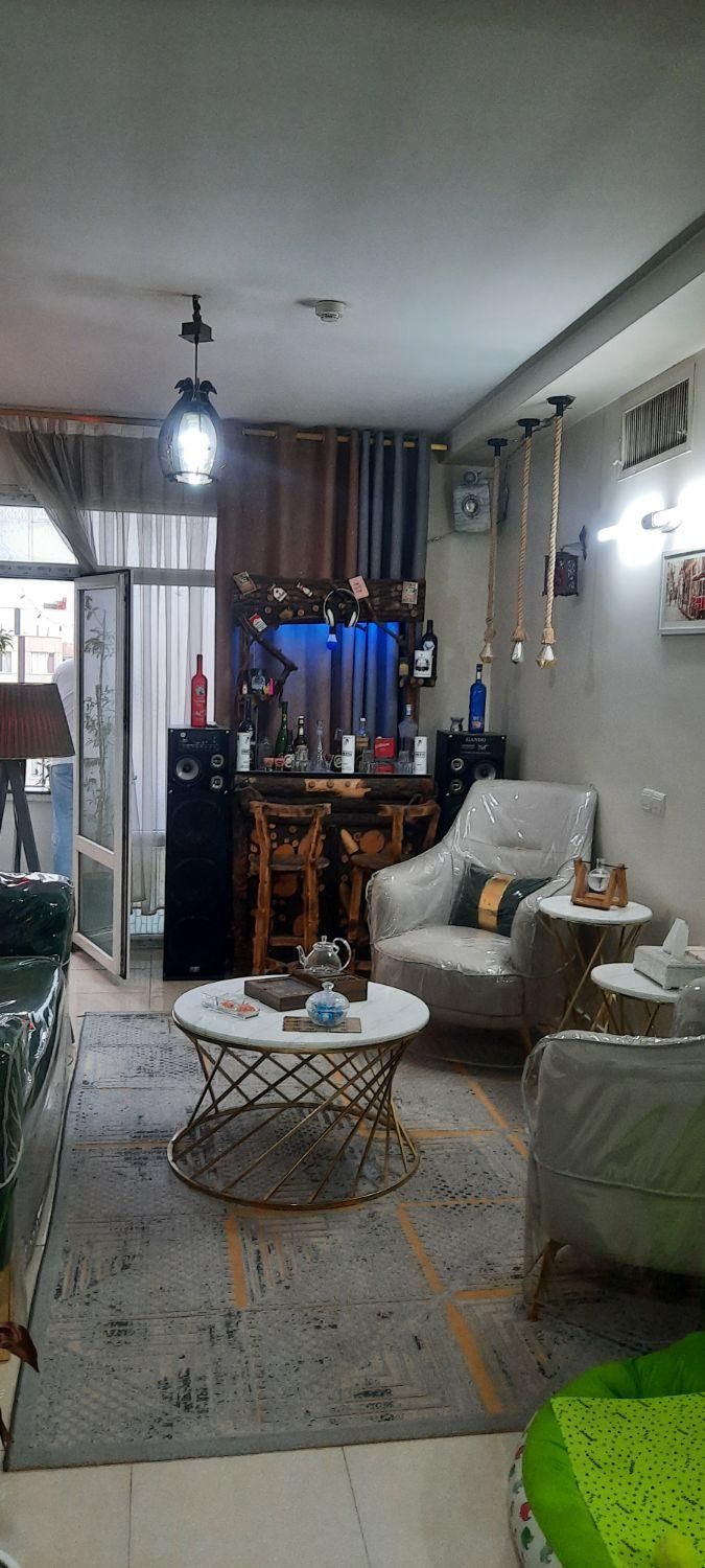 فروش آپارتمان ۷۱ متری ۱ خوابه در نعمت‌آباد|فروش آپارتمان|تهران, نعمت‌آباد|دیوار
