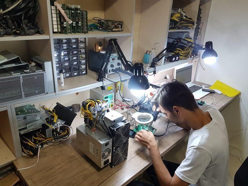 آموزش تعمیرات موبایل تخصصی آموزشگاه رتبه یک کشور|خدمات آموزشی|تهران, فلسطین (میدان انقلاب)|دیوار