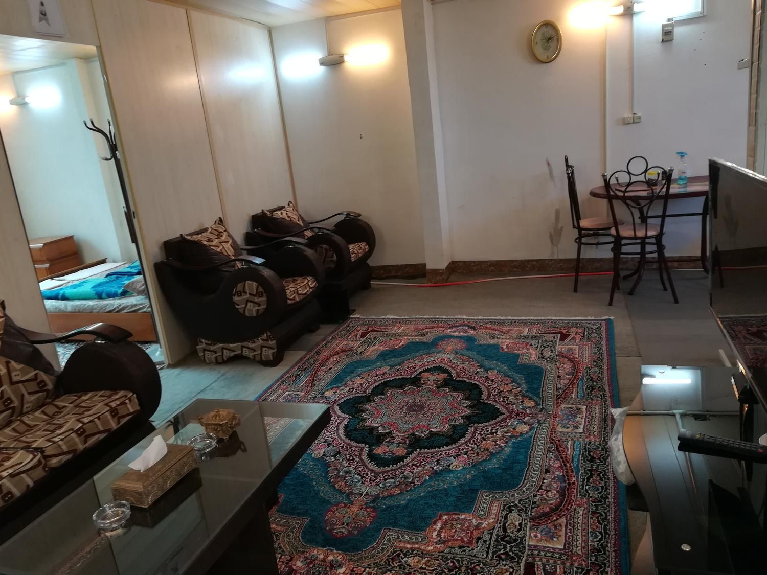 منزل دوخوابه مرکز شهر مبله تمیز و مرتب|اجارهٔ کوتاه‌مدت آپارتمان و سوئیت|اصفهان, رکن الدوله غربی|دیوار