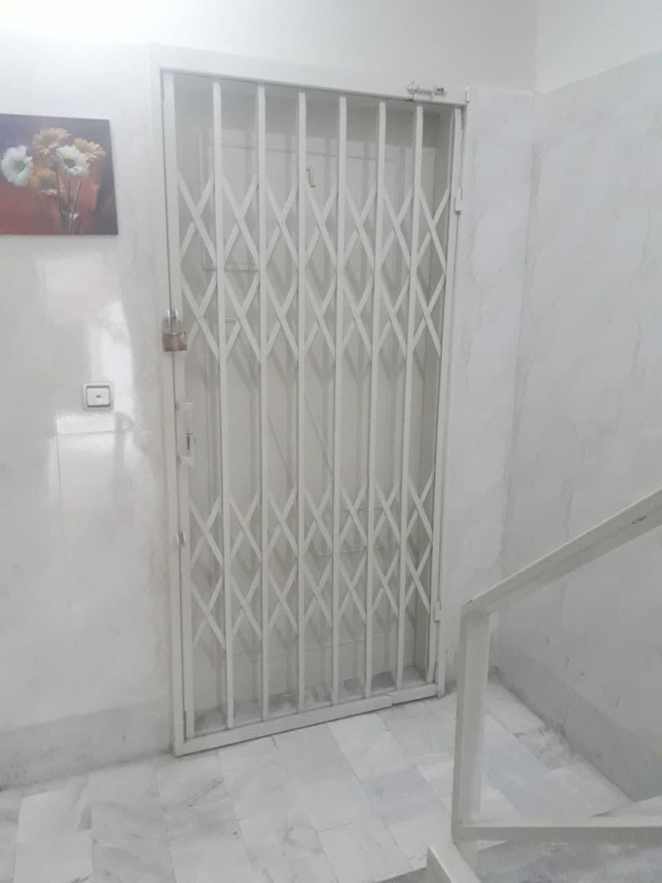 درب آکاردئونی|مصالح و تجهیزات ساختمان|قائن, |دیوار