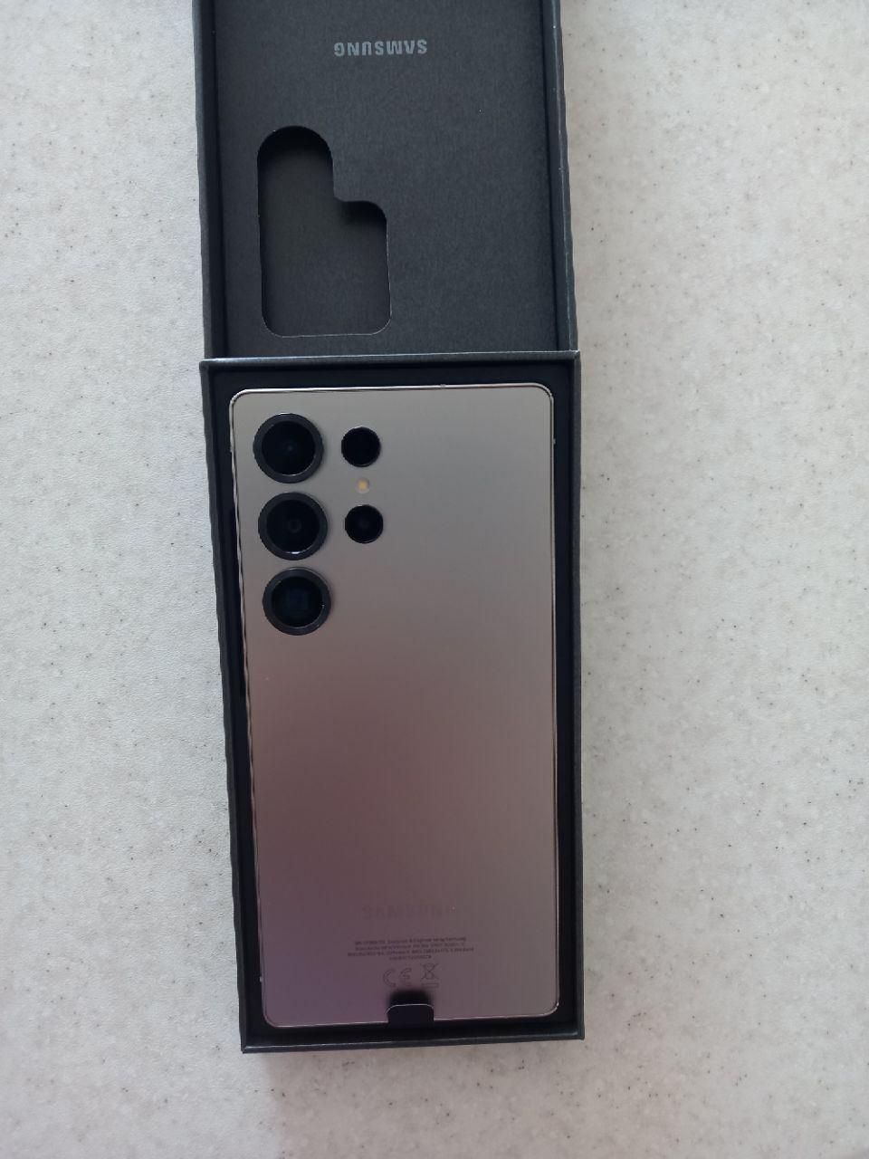 گوشی سامسونگ S25 ultra یک ترابایت 1TB|موبایل|تهران, عباس‌آباد|دیوار