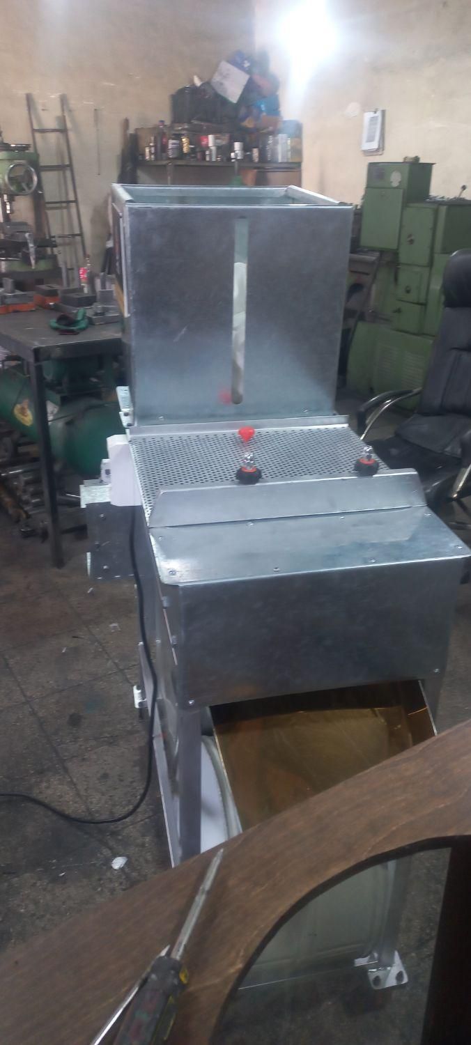 دستگاه پوست کن بادام( سفید کن)|فروشگاه و مغازه|تهران, شهرک استقلال|دیوار