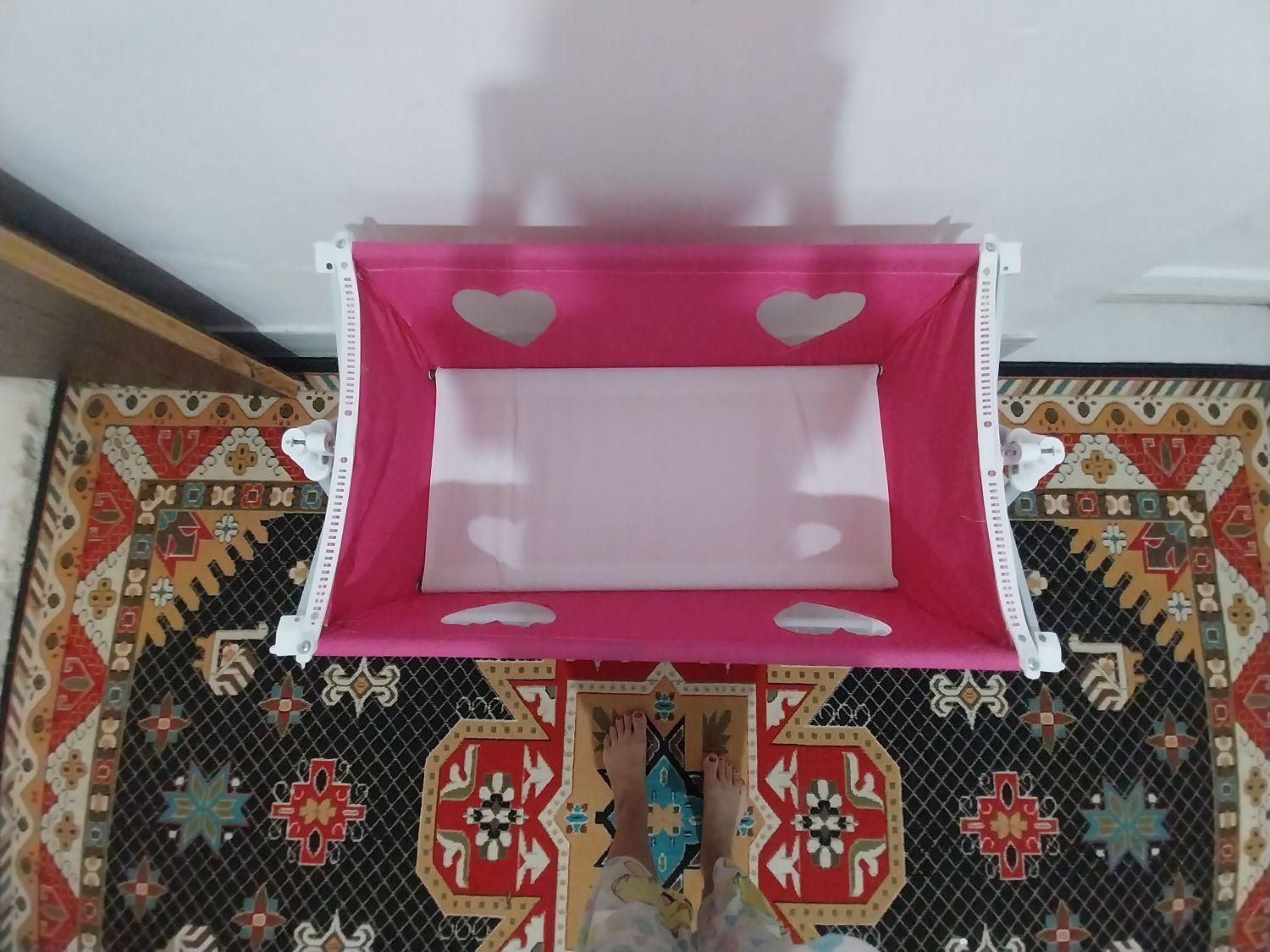 گهواره نو نو|اسباب و اثاث بچه|اصفهان, پرتمان|دیوار