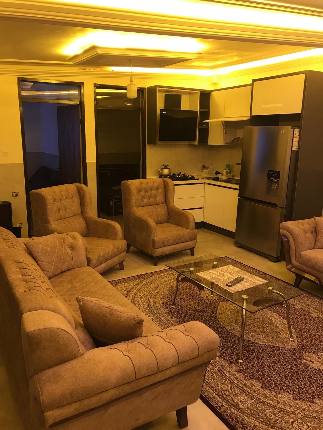 اجاره روزانه ویلای استخردار از صاحبخانه(حذف دلال)|اجارهٔ کوتاهمدت ویلا و باغ|ساری, |دیوار