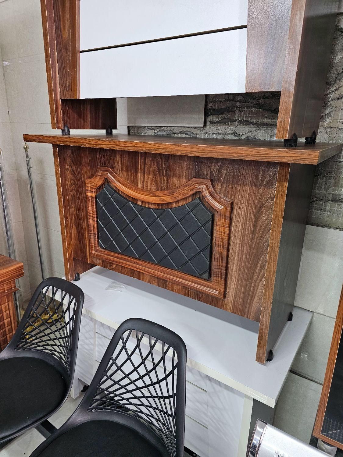 میز کارشناسی|دفتر کار|فردیس, فرامرزیه|دیوار