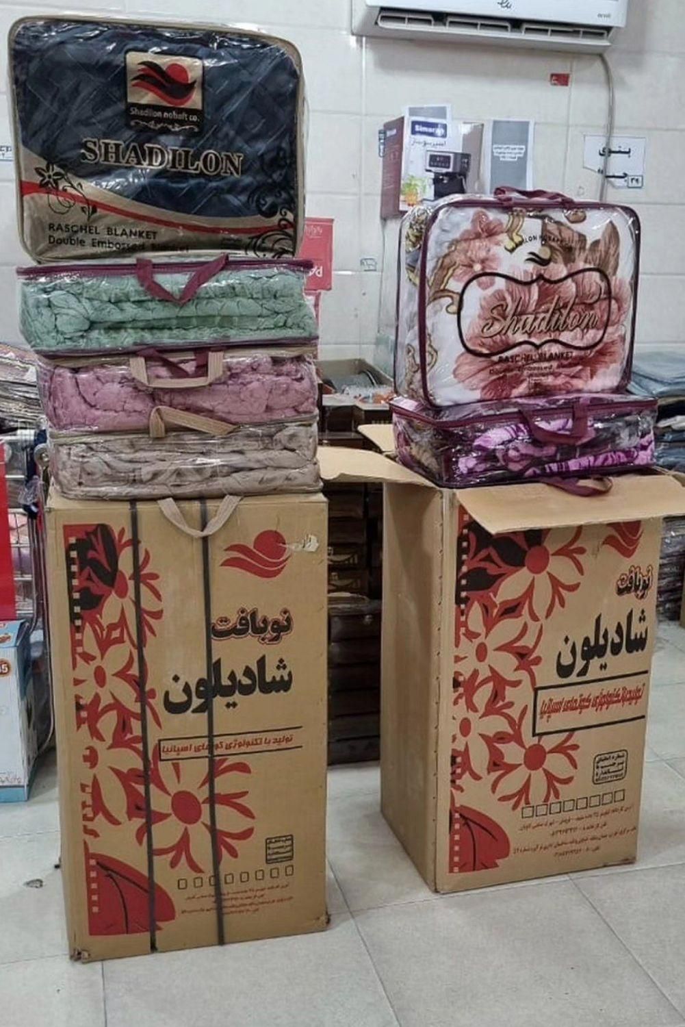 فروش عمده پتو آغاز شد.طرح رنگ ها جدید همه جوره|رختخواب، بالش، پتو|کرمانشاه, |دیوار