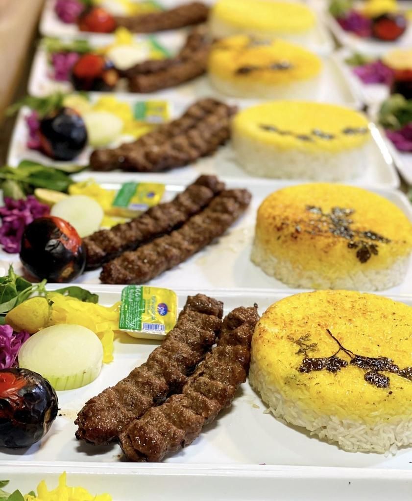 تهیه ی غذای عمده ی جشن ها و ادارات|خدمات پذیرایی، مراسم|رشت, حسین آباد|دیوار