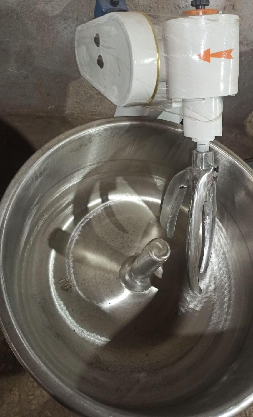 صنعتی 120 کیلو سه فاز خمیرگیر خمیر گیرخمیر کن نو|ماشین‌آلات صنعتی|اصفهان, مشکین|دیوار