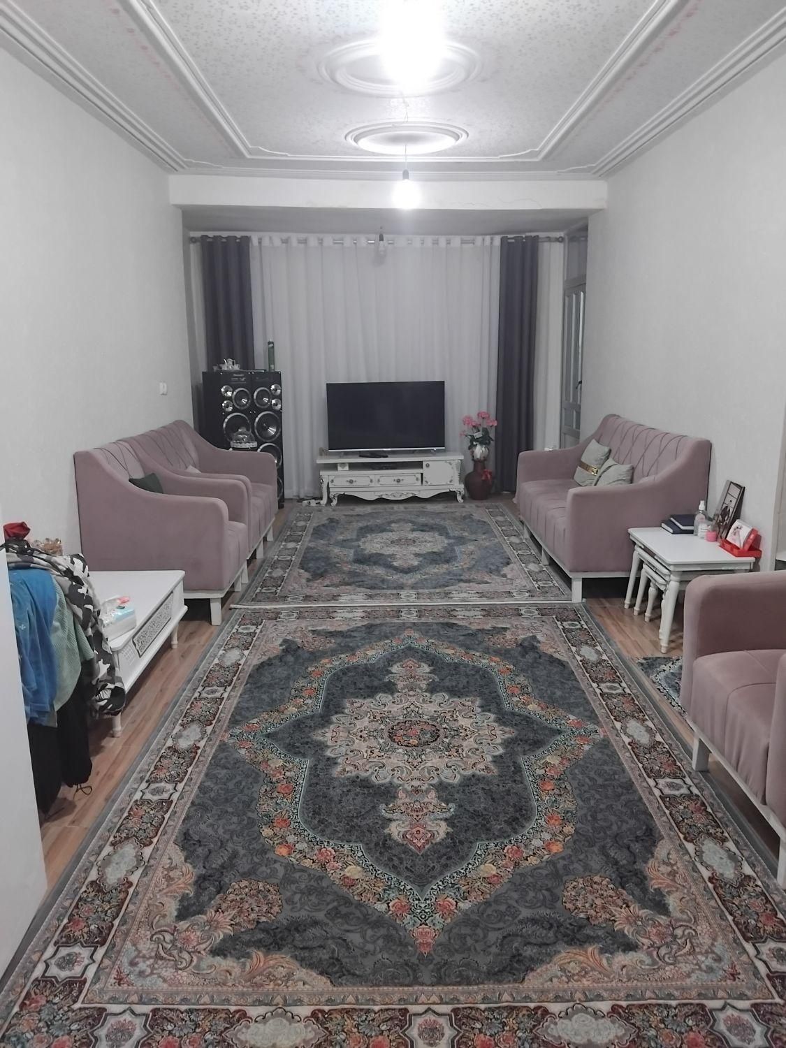 فروش خانه ویلایی ۹۵ متری /۲ خوابه /توشیبا/گیل|فروش خانه و ویلا|رشت, باهنر|دیوار