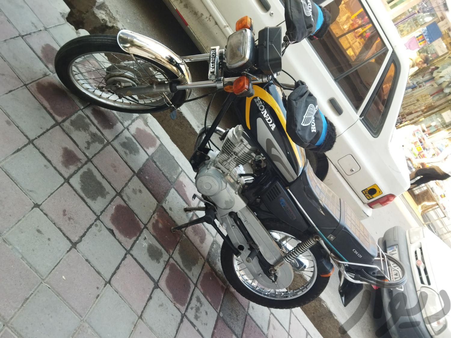 هندا 125|موتورسیکلت|تهران, بهارستان|دیوار
