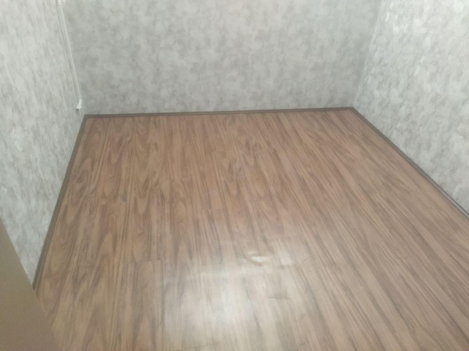 نصب و نصاب پارکت.قرنیز.کفپوش.ترمووال.ماربل|خدمات پیشه و مهارت|سمنان, |دیوار