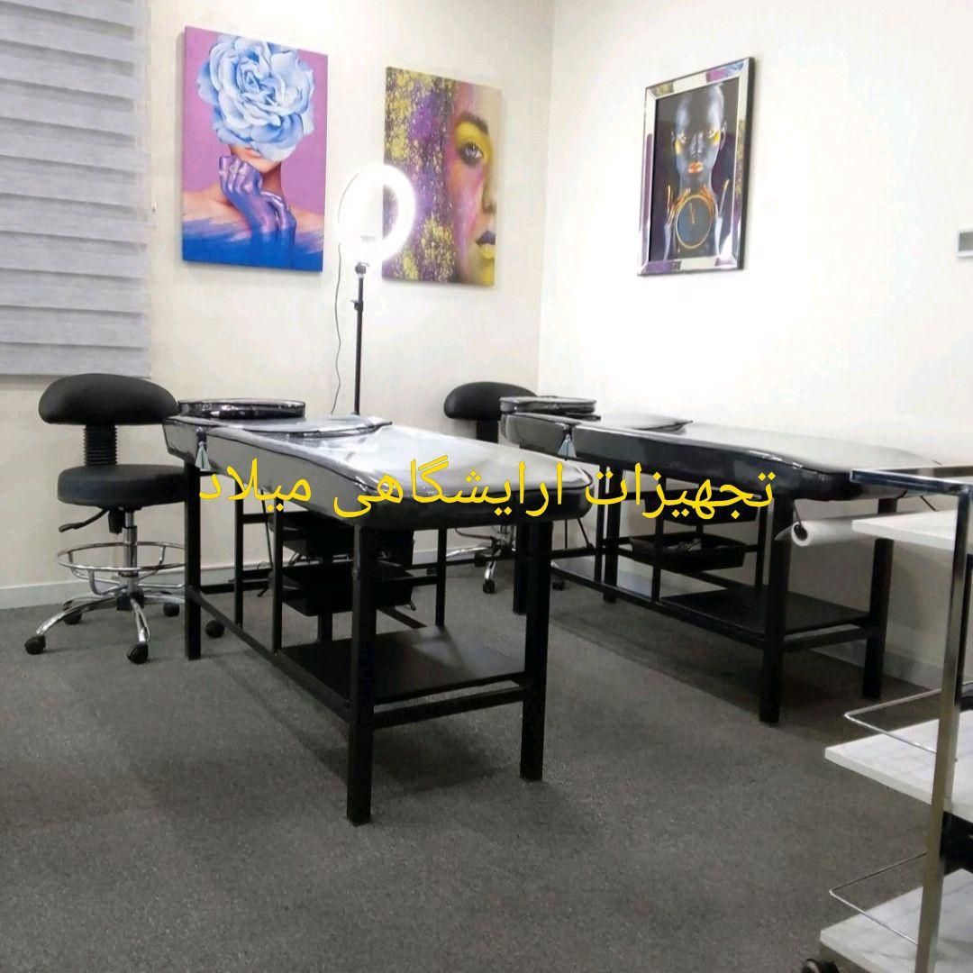 تخت ارایشگاهی مژه فشیال لیزر ماساژ ابرو تتوخالکوب|آرایشگاه و سالن‌های زیبایی|کرج, گلشهر|دیوار